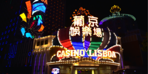Read more about the article Macau Casino Industry Shows Signs of Recovery, Promising Investment