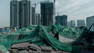 Read more about the article The Fall of Country Garden: How Another China’s Real Estate Titan Stumbled
