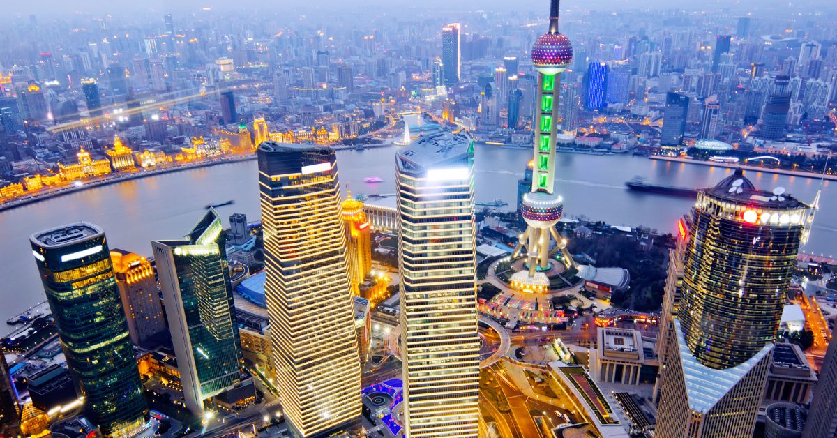 Read more about the article China’s Strategic Market Intervention and Its Implications for High-Net-Worth Investors
